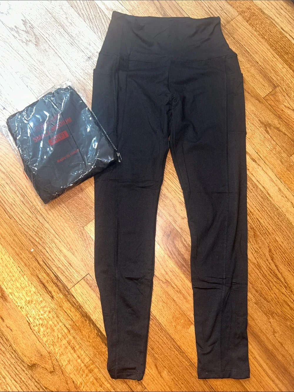 Women’s 2 New Pairs Black High-Waist Fleece Lined Active Leggings with Pockets